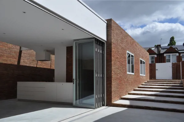 Jack Woolley's "Spiral House" with linea 3016