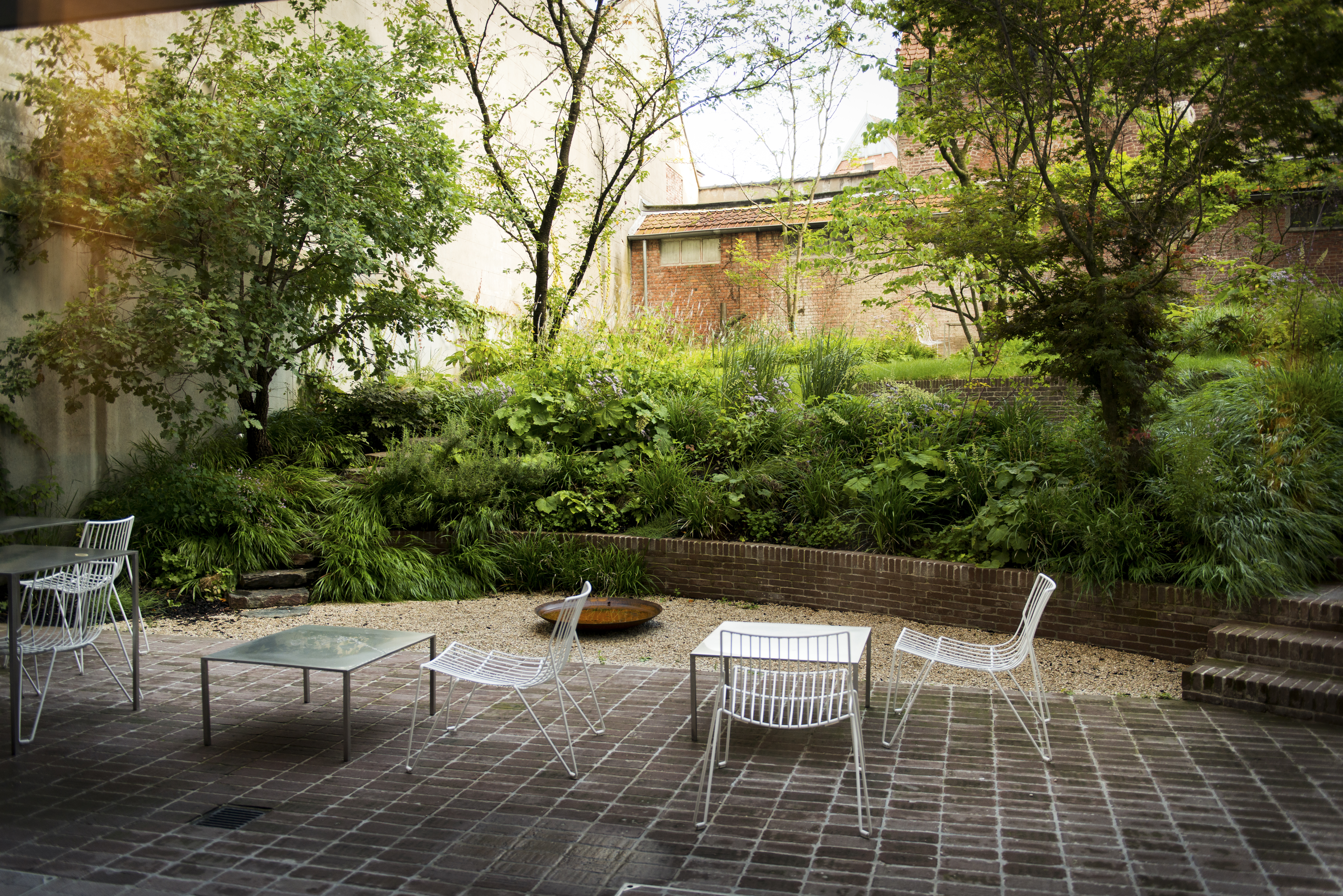 Oasis of green and sustainable paving in Ghent city centre