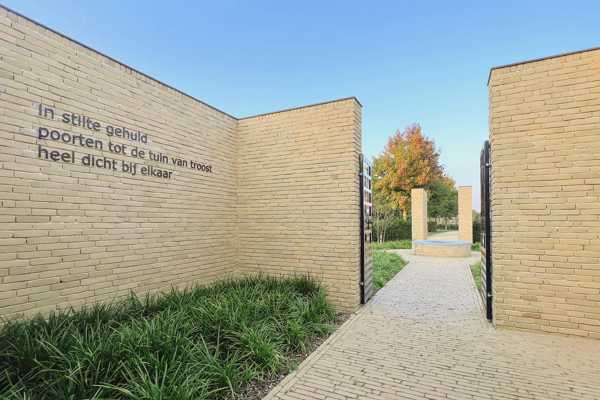 A place to mourn: cemeteries of Dadizele en Moorslede are the paragon of spiritual landscaping
